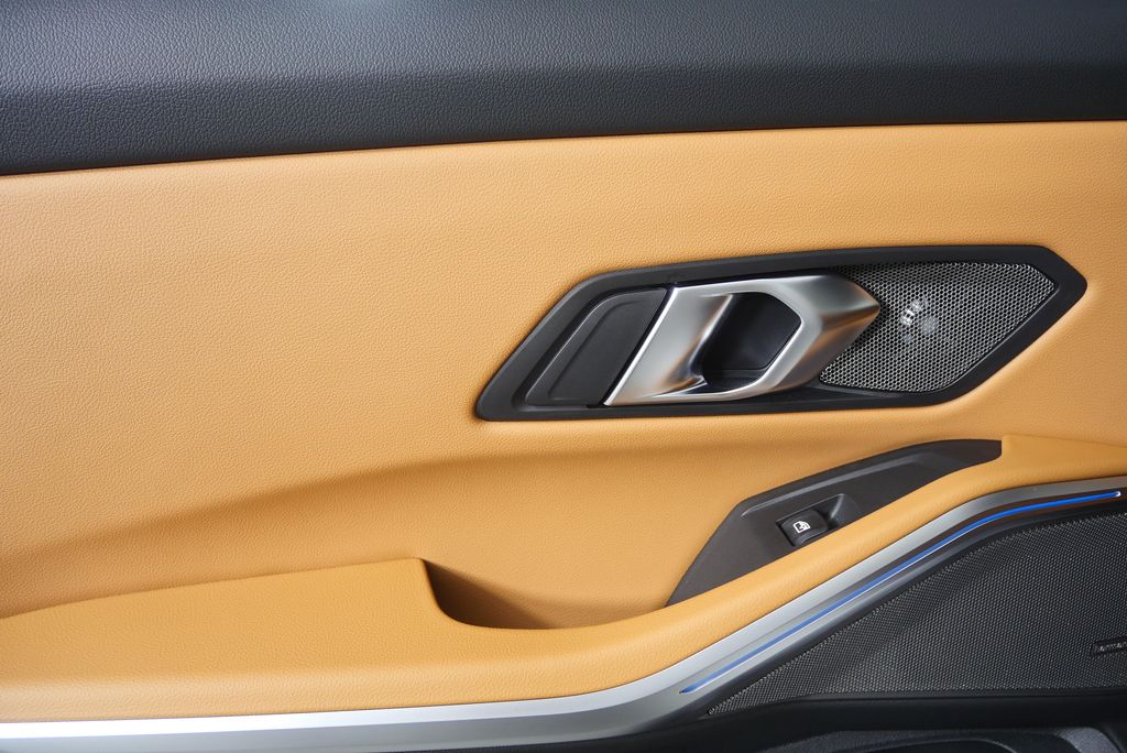 Thumbnail: 2026 BMW 3 Series - 14