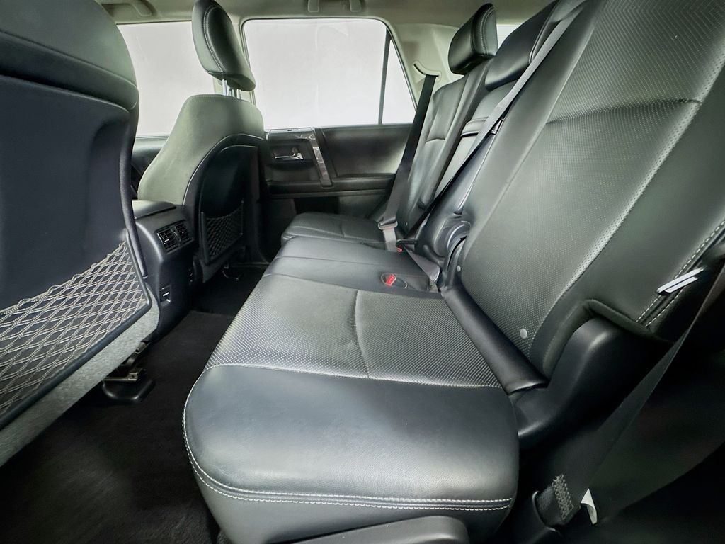2017 Toyota 4Runner Limited photo