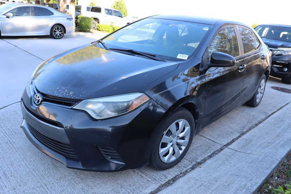 Thumbnail: 2015 Toyota Corolla - 2