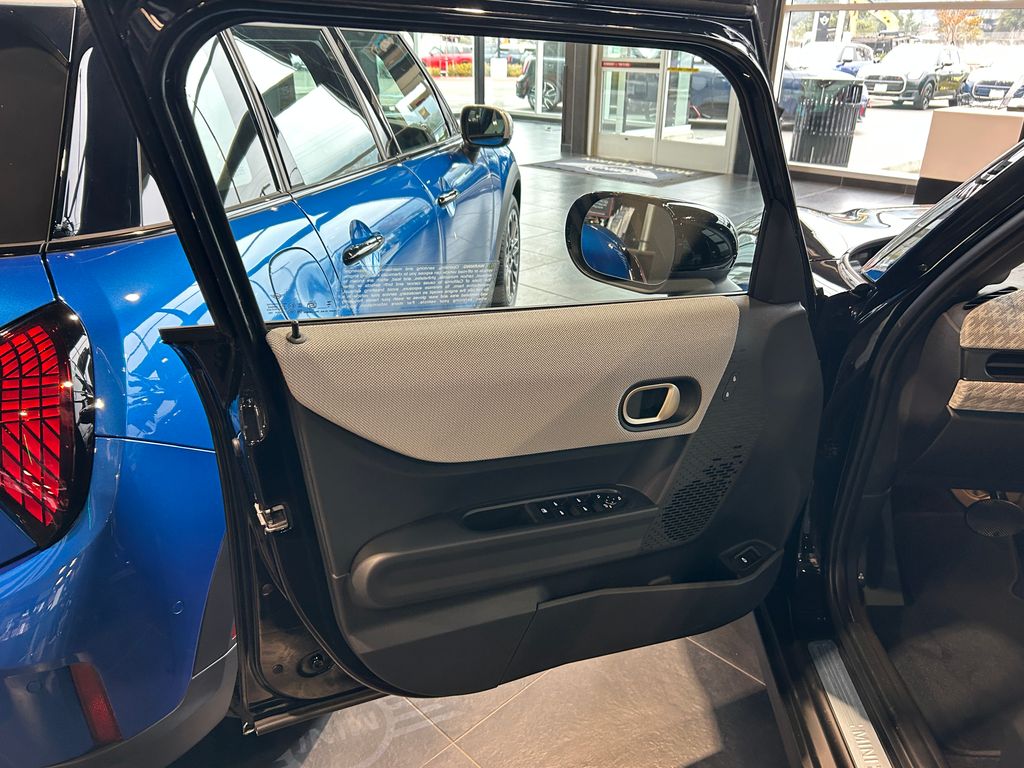 Thumbnail: 2026 MINI Cooper - 11