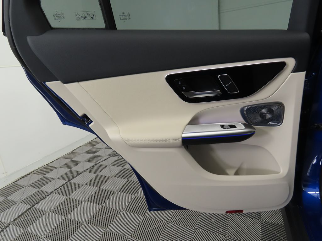 Thumbnail: 2026 Mercedes-Benz GLC - 28