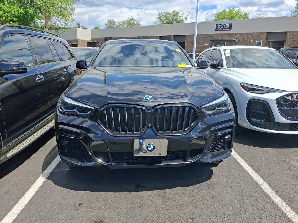 Thumbnail: 2022 BMW X6 - 2