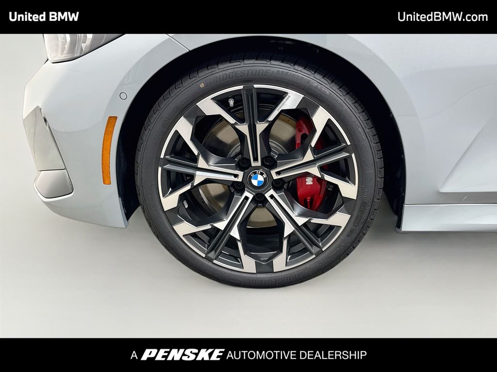 Thumbnail: 2026 BMW 3 Series - 2