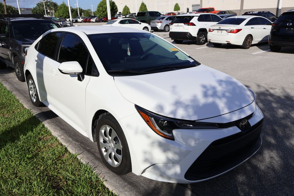 Thumbnail: 2024 Toyota Corolla - 6