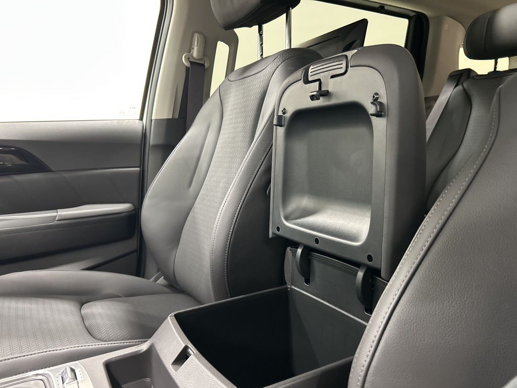 new 2026 Kia Carnival car, priced at $54,385