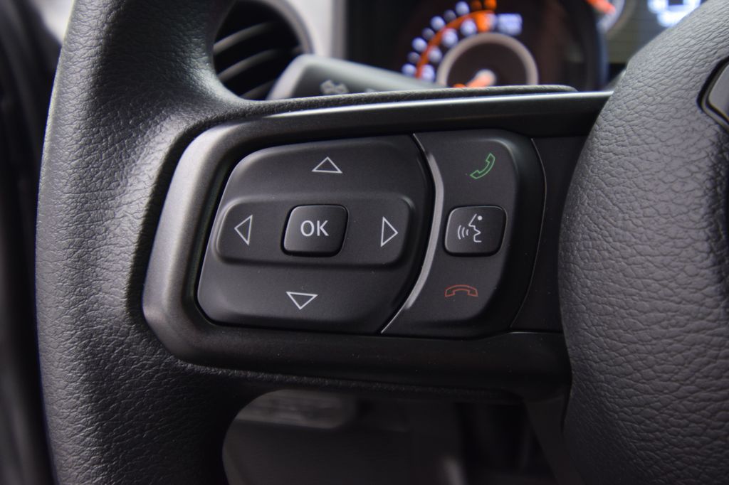 new 2026 Jeep Gladiator car, priced at $40,261