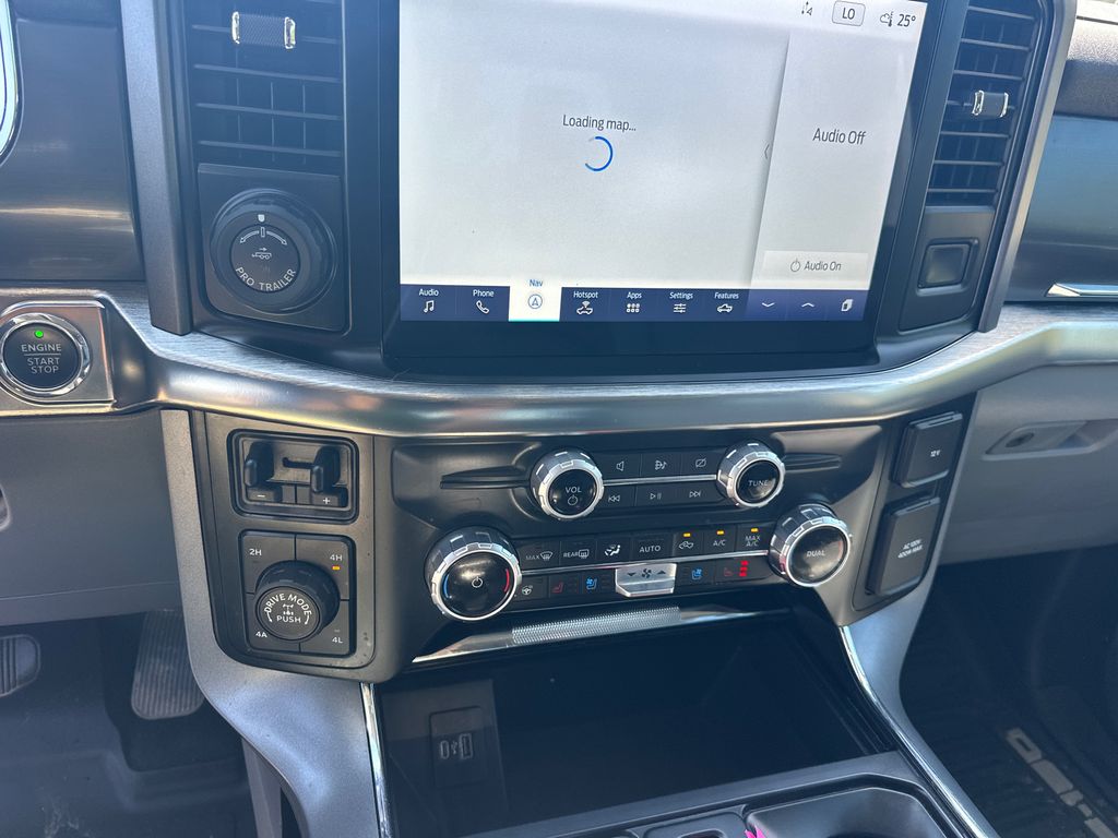 Used 2023 Oxford White Ford Lariat image 30