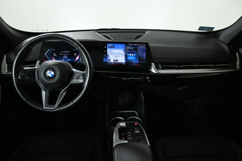 Thumbnail: 2023 BMW X1 - 16