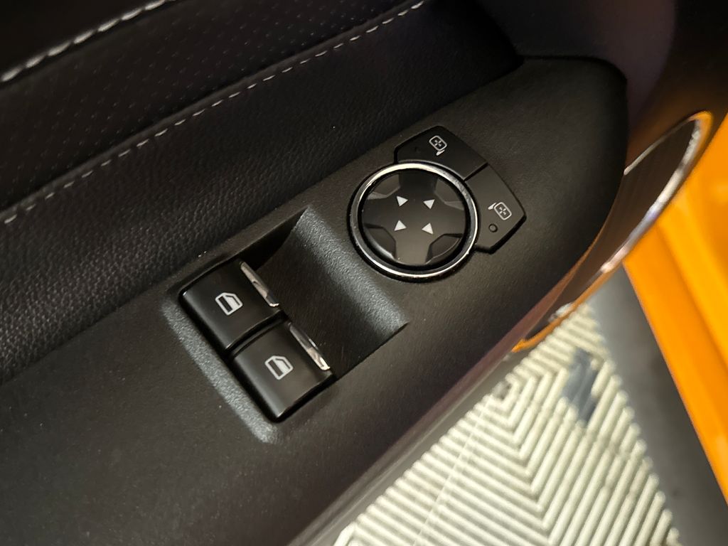 Certified Used 2018 Orange Ford GT Premium image 16