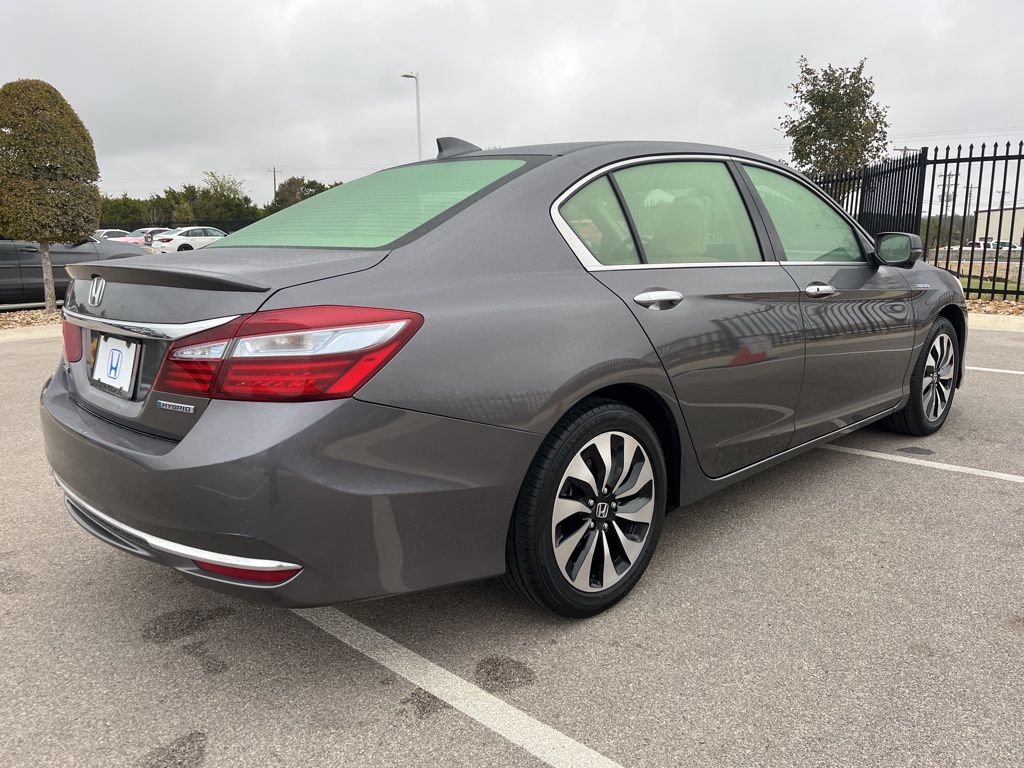 Thumbnail: 2017 Honda Accord - 4