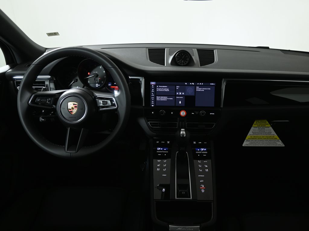 Thumbnail: 2026 Porsche Macan - 16