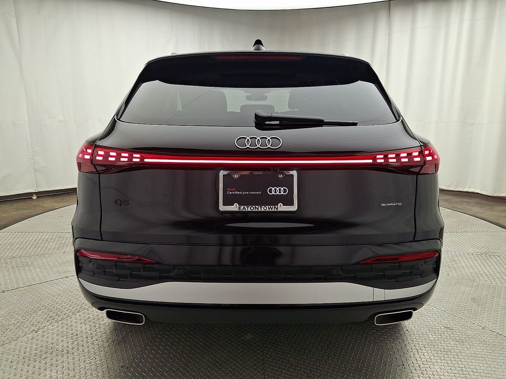 Thumbnail: 2025 Audi Q5 - 5