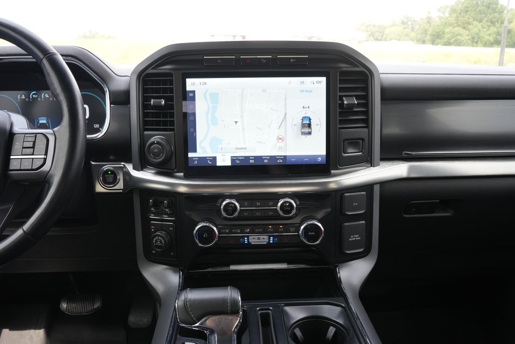 2023 Ford F-150 Lariat - 10