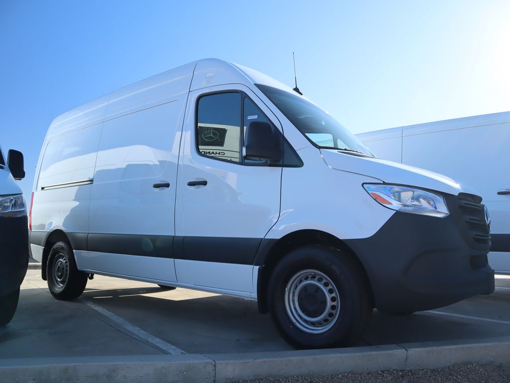 2025 Mercedes-Benz Sprinter 2500 4