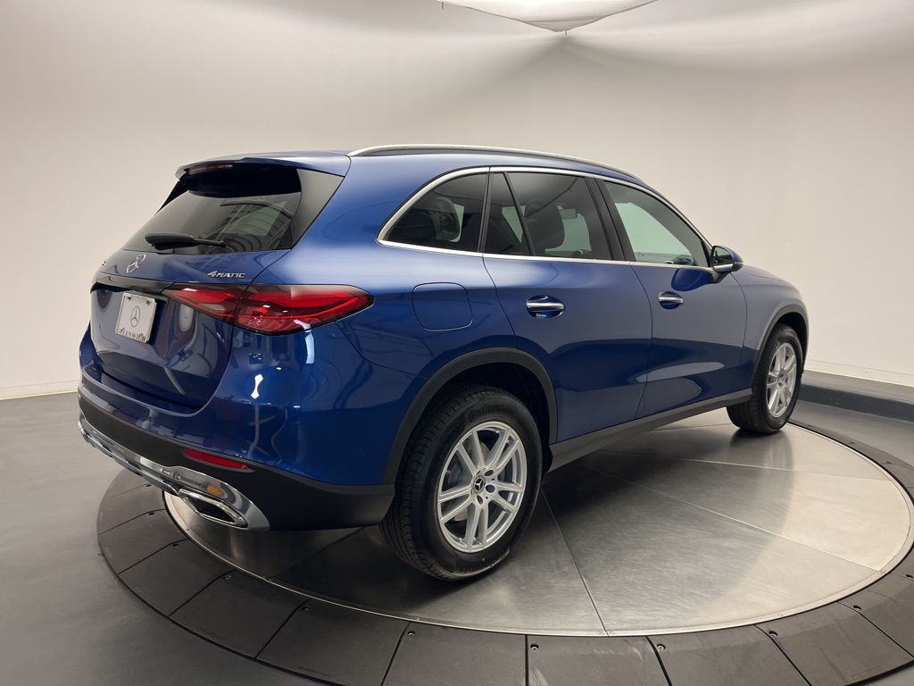 Thumbnail: 2026 Mercedes-Benz GLC - 7