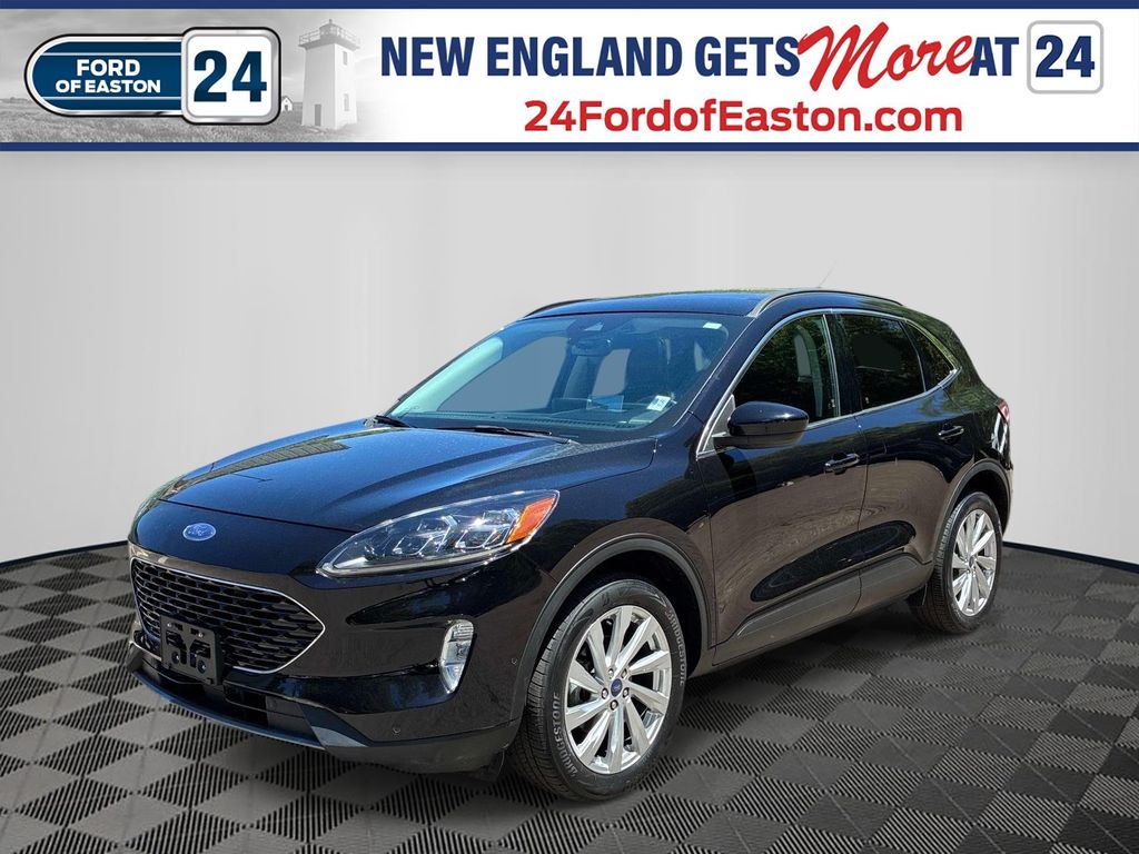 Black Metallic 2022 Ford Escape Titanium AWD SUV / Crossover All-Wheel Drive 8-Speed Automatic