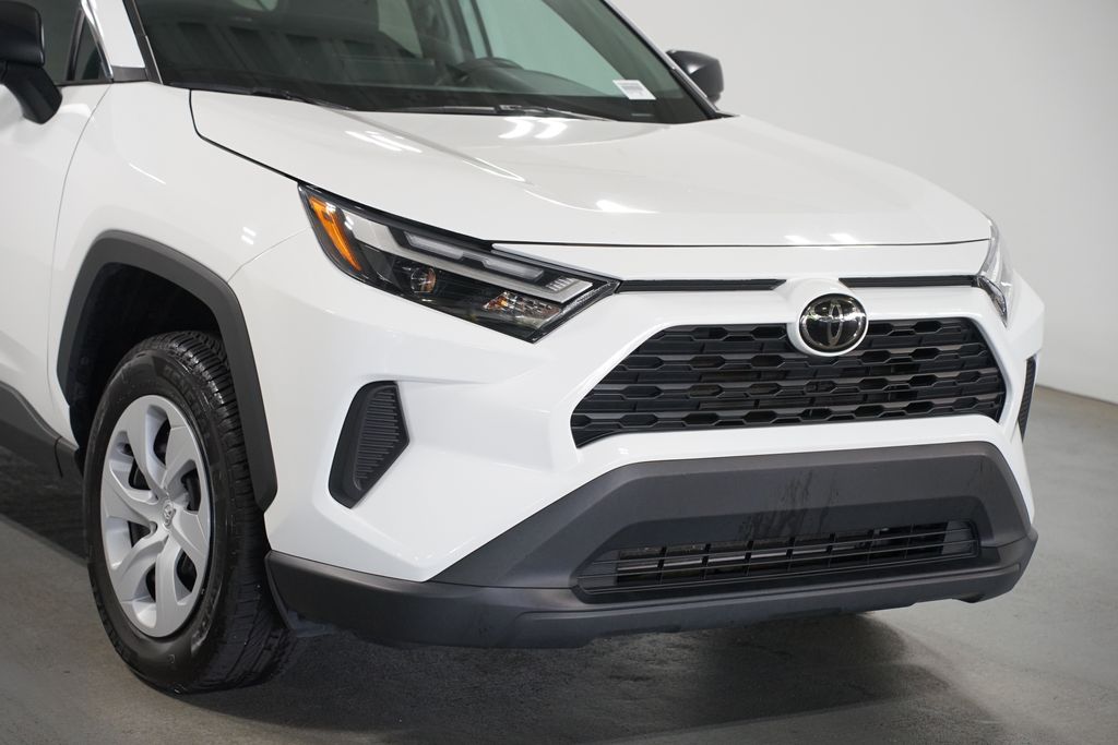 Thumbnail: 2024 Toyota RAV4 - 4
