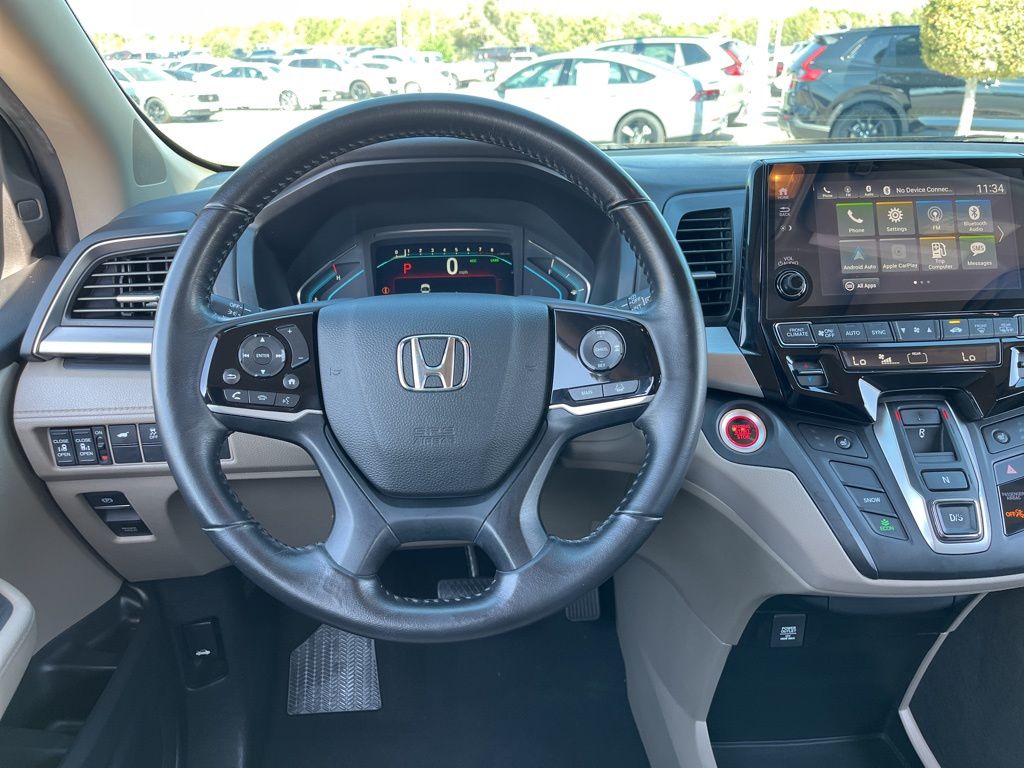 Thumbnail: 2018 Honda Odyssey - 17
