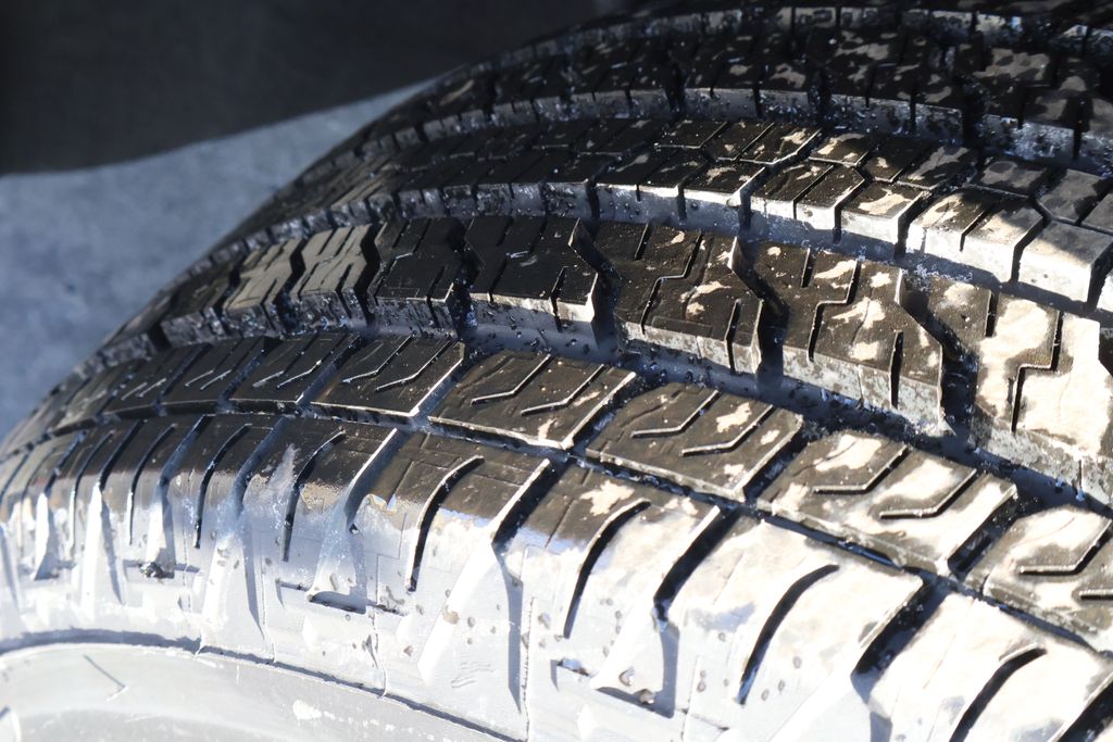 Thumbnail: 2026 Chevrolet Colorado - 12