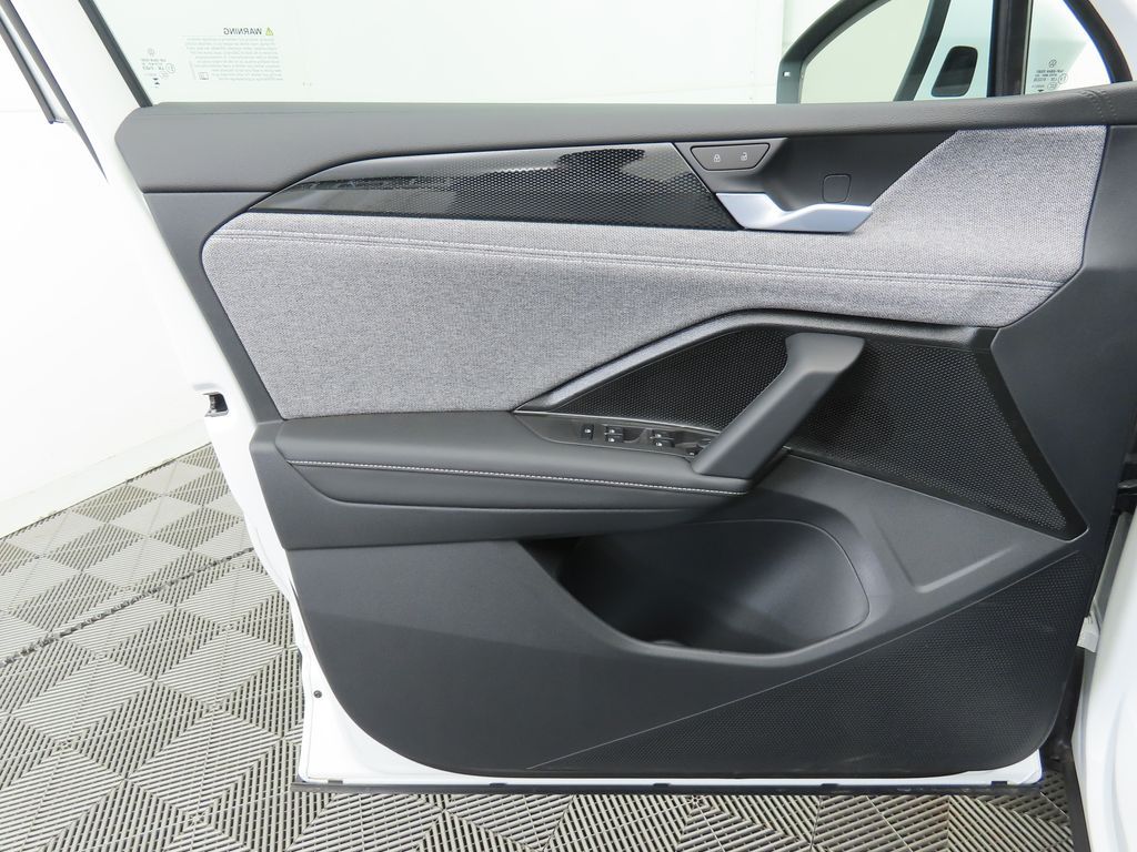 Thumbnail: 2026 Volkswagen Tiguan - 24