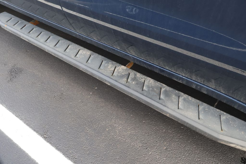 Thumbnail: 2020 Chevrolet Silverado 1500 - 7