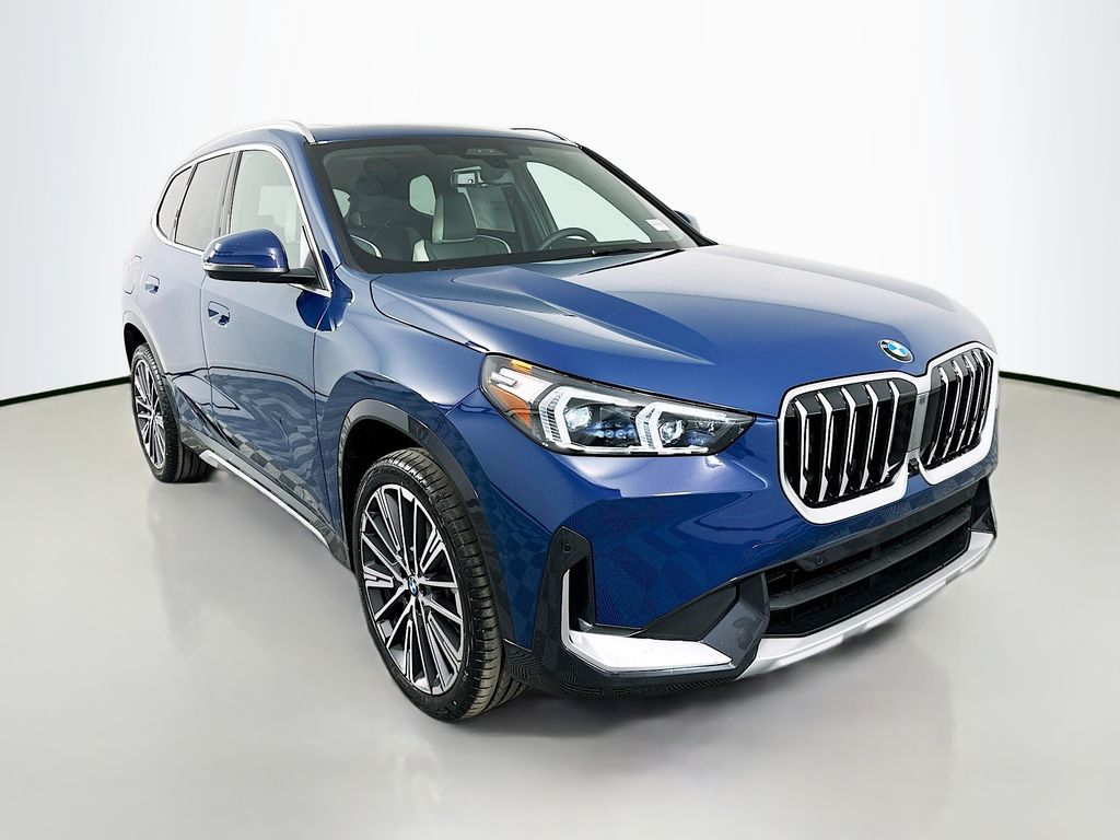 Thumbnail: 2026 BMW X1 - 3