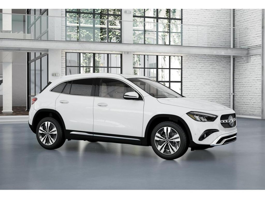 Thumbnail: 2025 Mercedes-Benz GLA - 13
