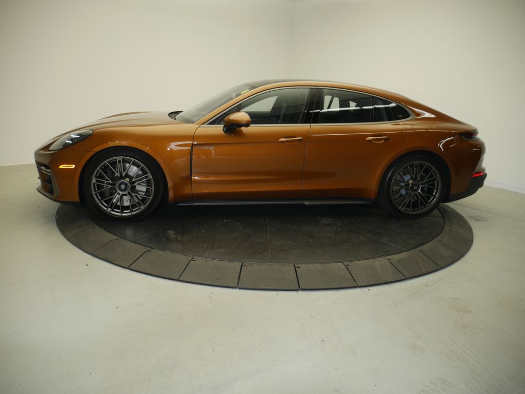 Thumbnail: 2025 Porsche Panamera - 2