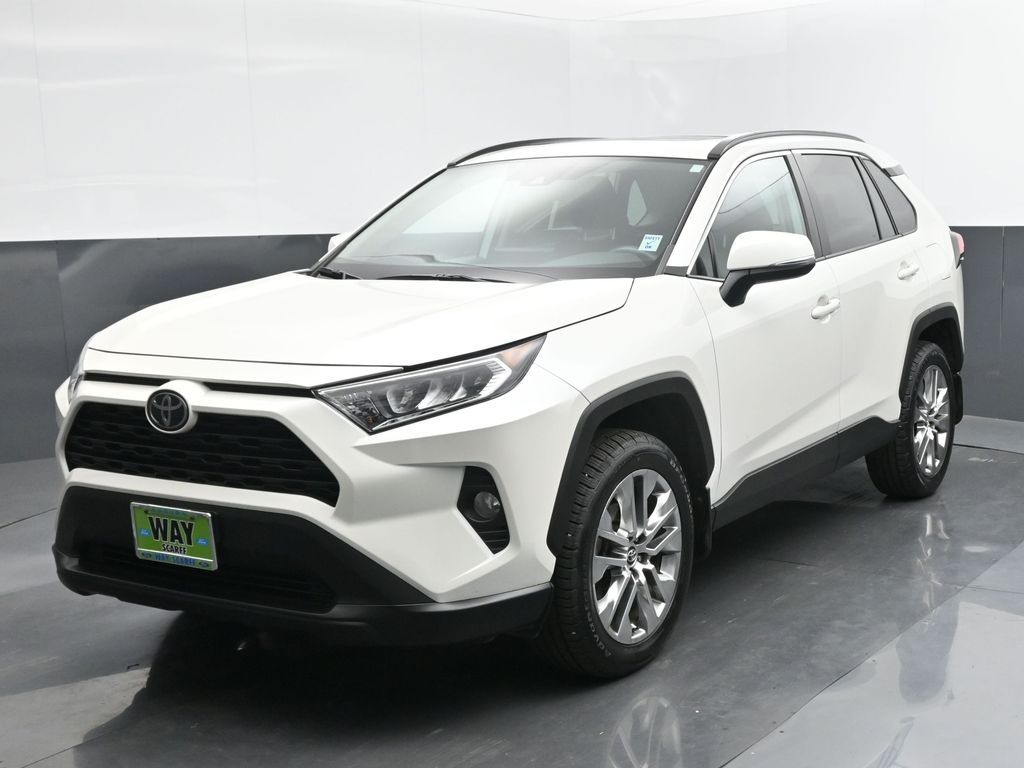 2021 Toyota RAV4 XLE Premium