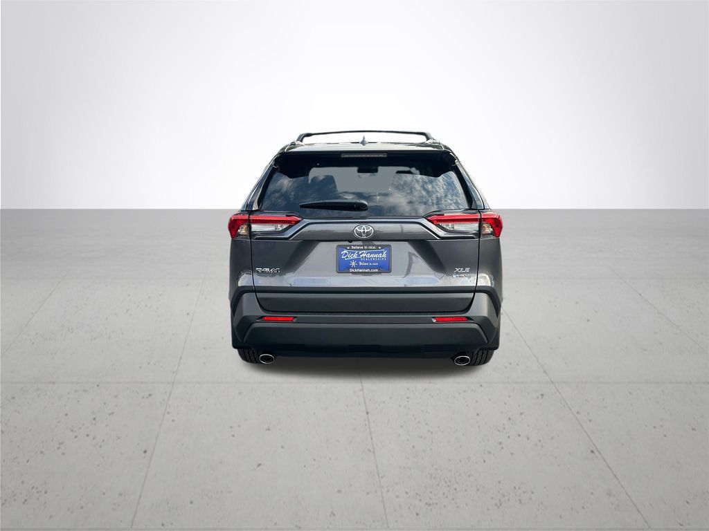 2025 Toyota RAV4 Hybrid XLE