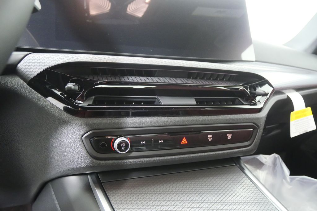 Thumbnail: 2026 BMW 3 Series - 20