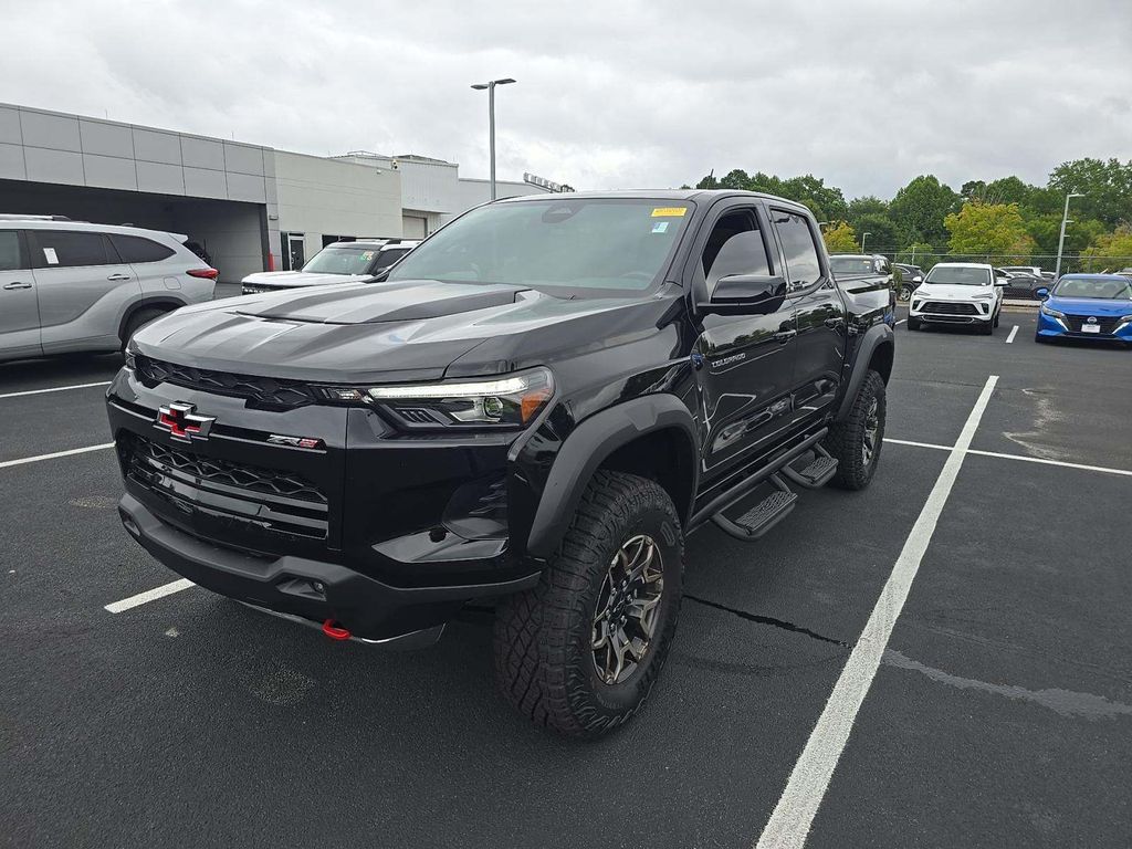 Black 2024 Chevrolet Colorado Pickup Truck Four-Wheel Drive 8-Speed Automatic