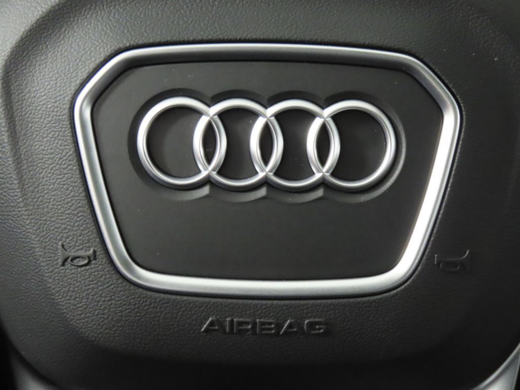 Thumbnail: 2026 Audi Q7 - 16