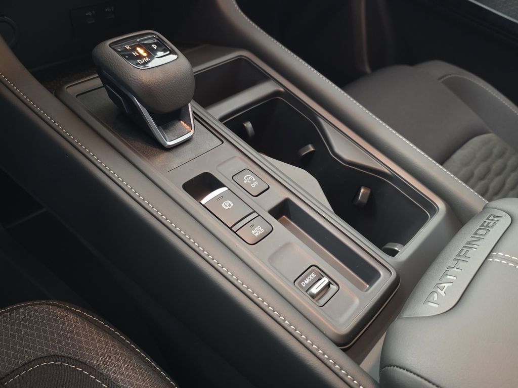 new 2026 Nissan Pathfinder car, priced at $33,008