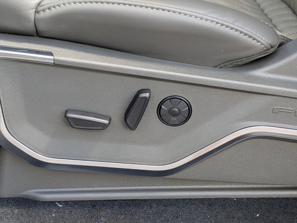 2025 Ford F-250 Platinum