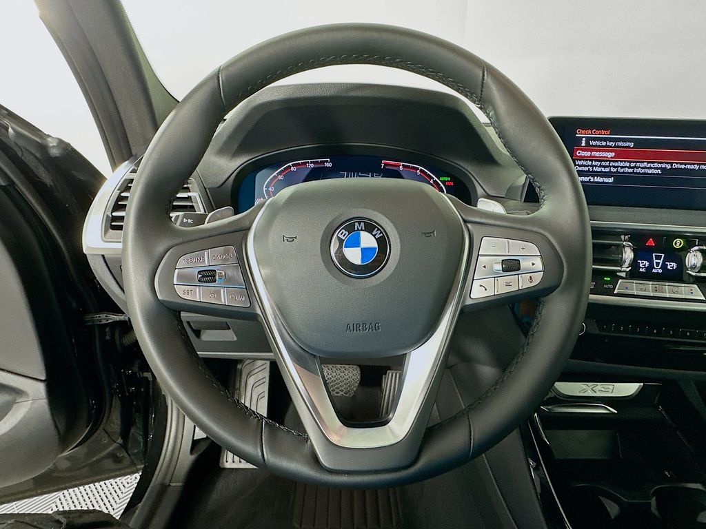 Thumbnail: 2024 BMW X3 - 11