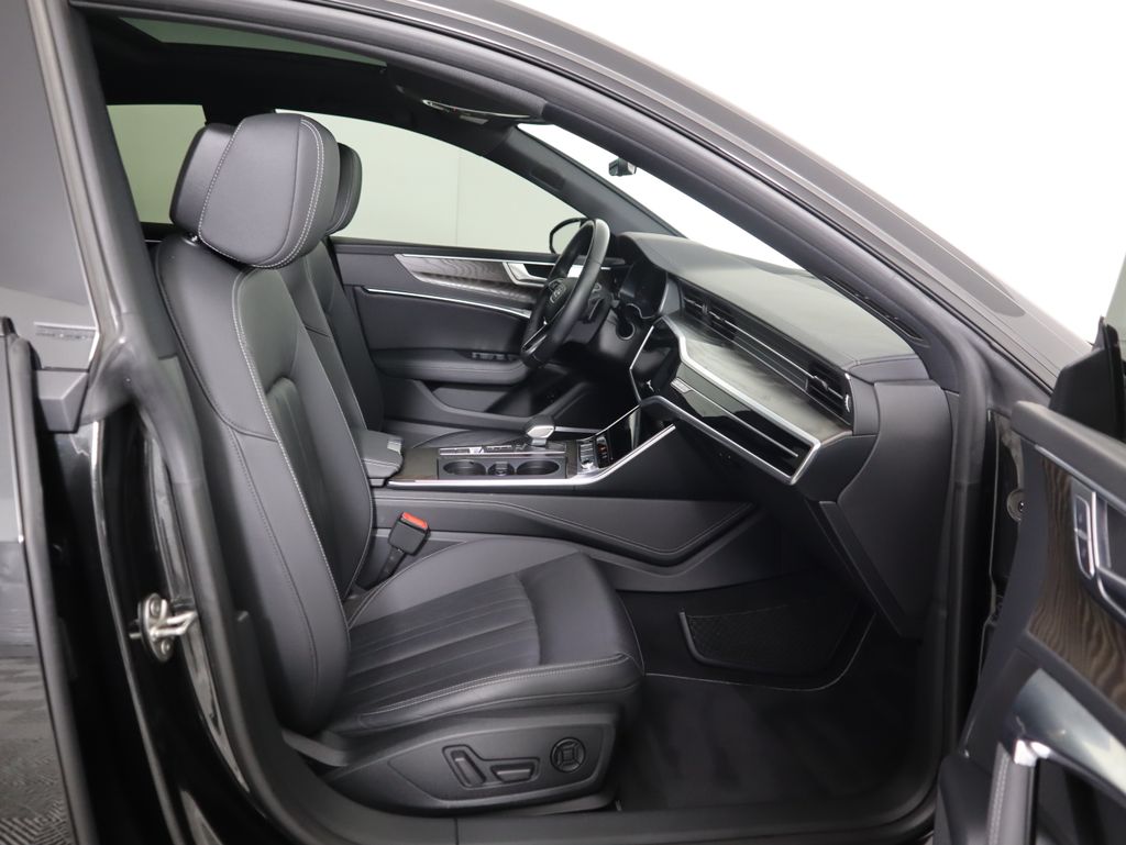 Thumbnail: 2021 Audi A7 - 21