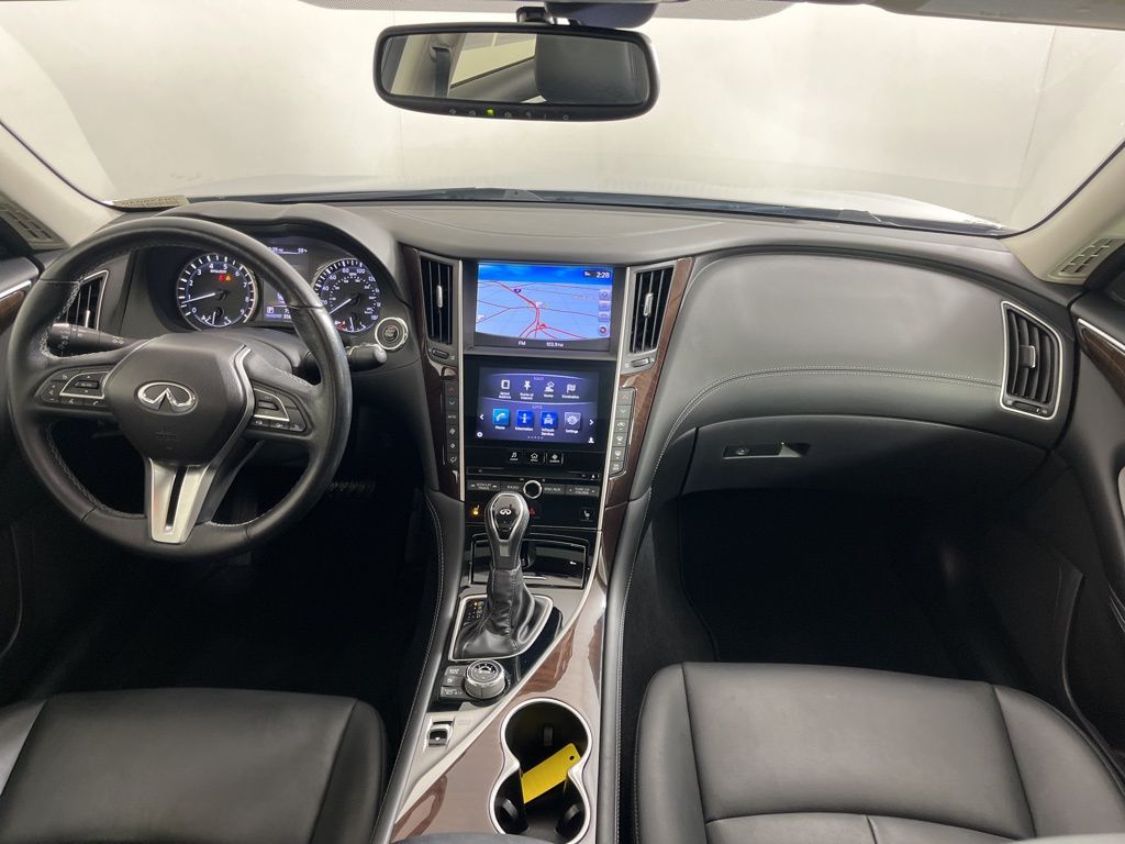 2018 INFINITI Q50 Luxe 16