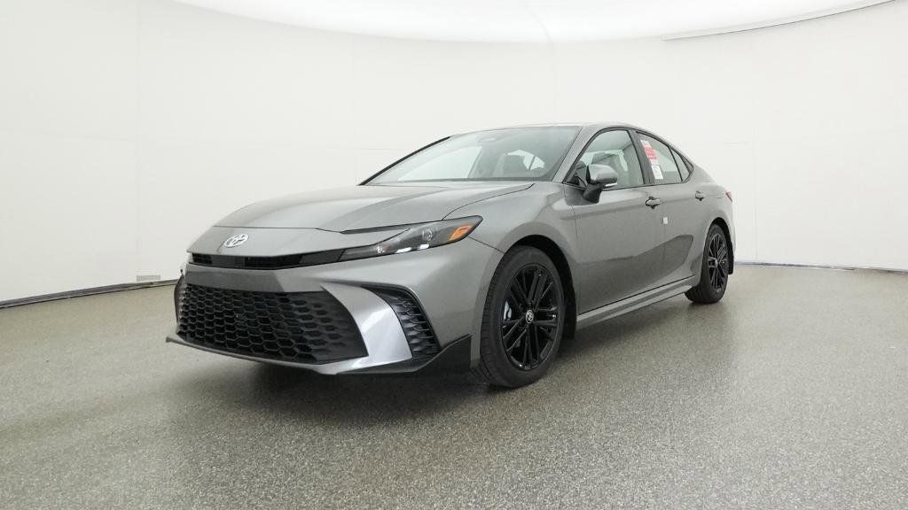 2025 Toyota Camry SE 2