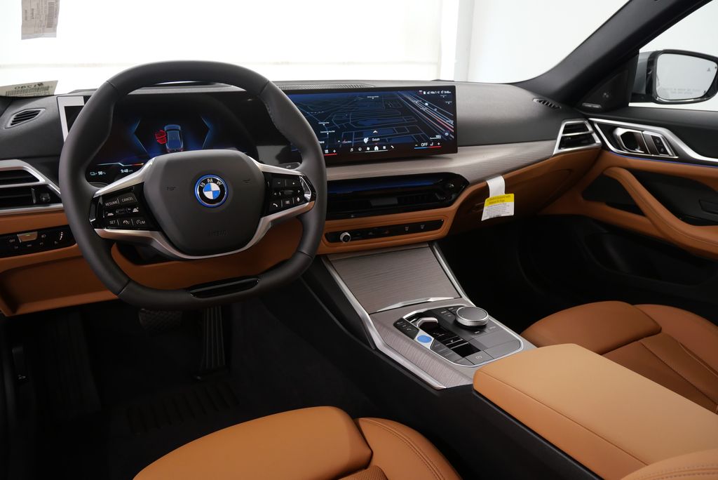 2025 BMW i4 eDrive40 19