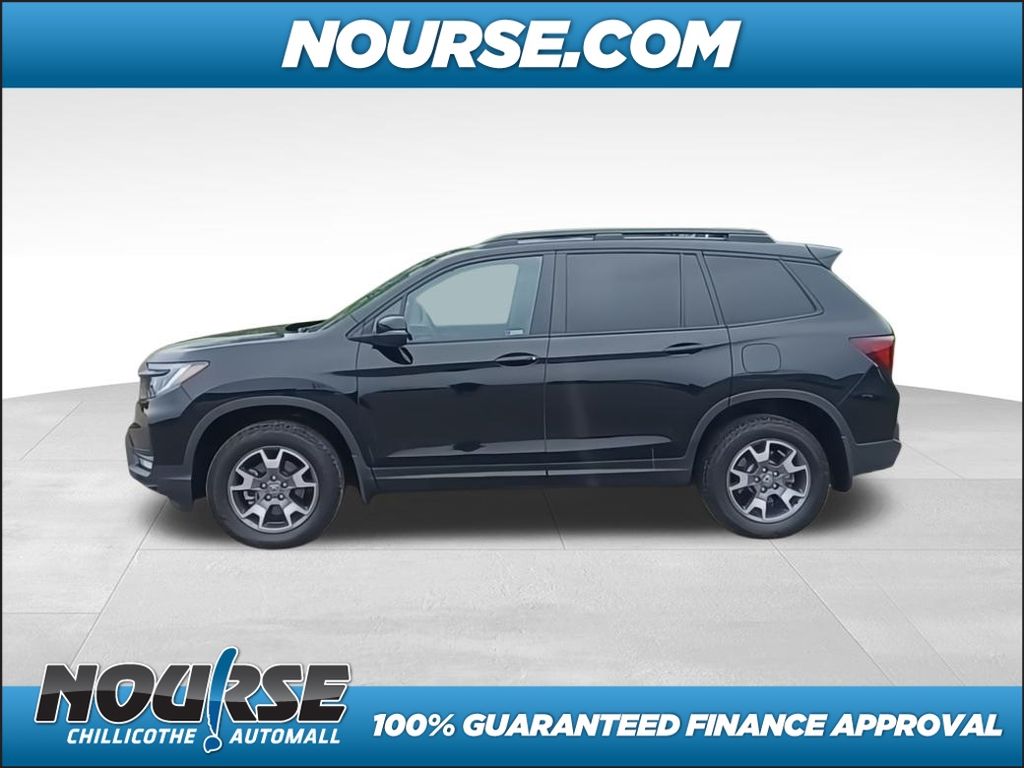 2023 Honda Passport TrailSport photo