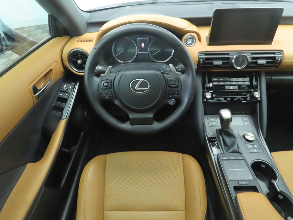 Thumbnail: 2023 Lexus IS - 10