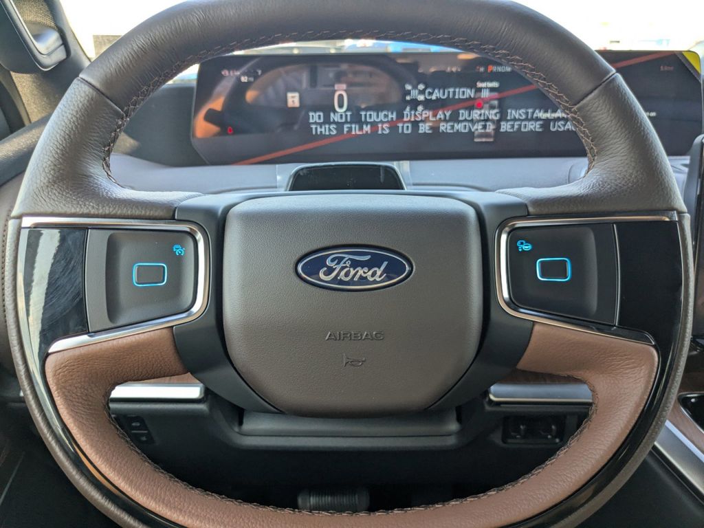 2025 Ford Expedition King Ranch