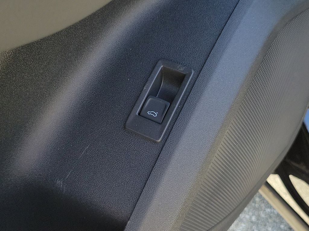 New 2026 Black Audi 2.0T Premium Plus image 20