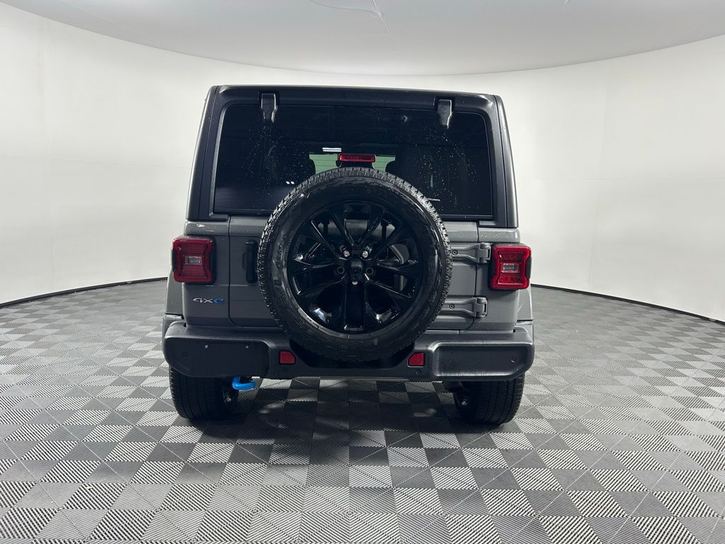 Thumbnail: 2023 Jeep Wrangler - 6