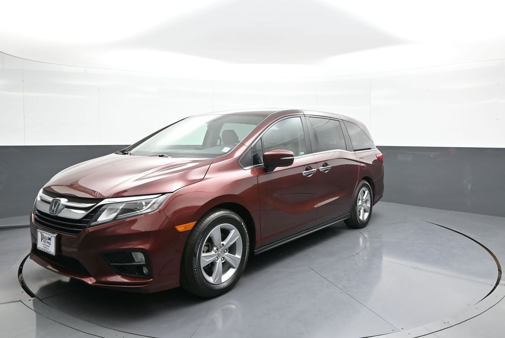Red (Deep Scarlet Pearl) 2019 Honda Odyssey Minivan Front-Wheel Drive 9-Speed Automatic