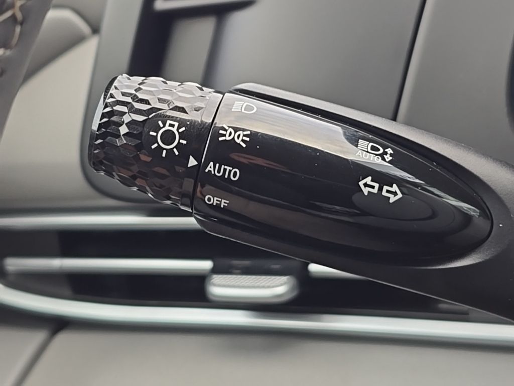 Thumbnail: 2026 Hyundai Elantra - 31