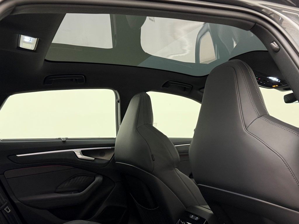 Thumbnail: 2026 Audi A6 - 14