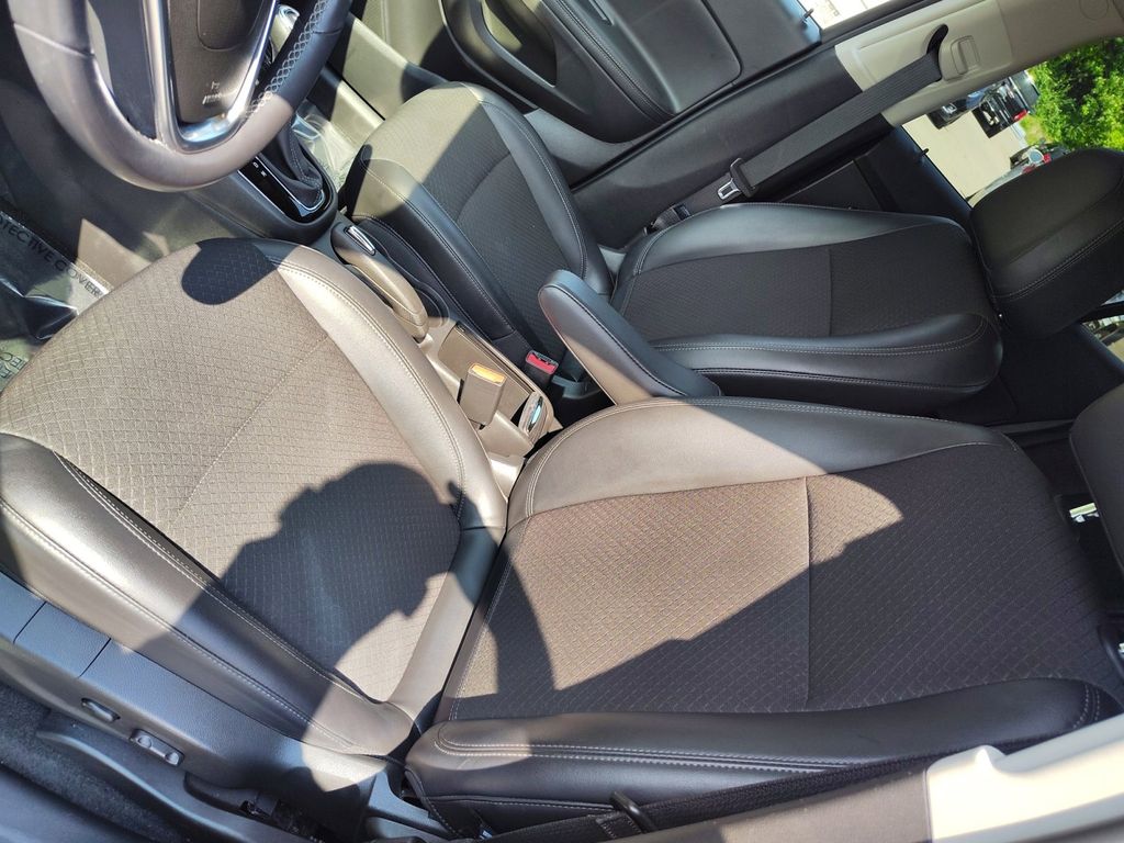 2019 Buick Encore Preferred 34