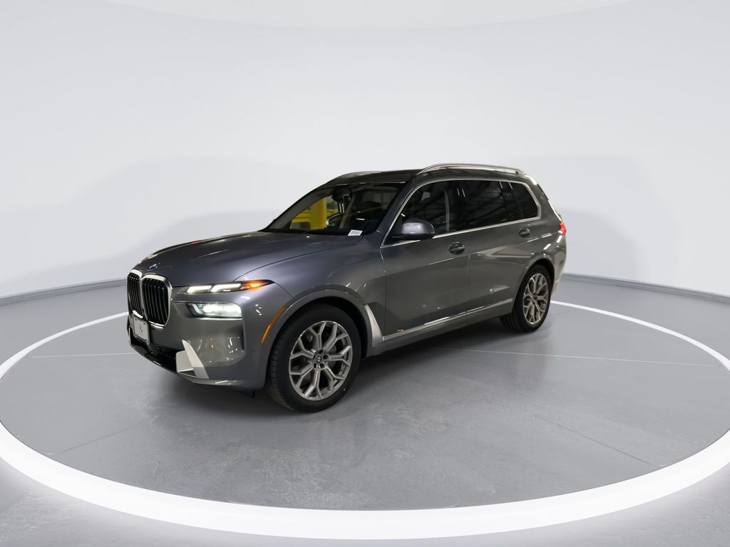 2025 BMW X7 xDrive40i 4